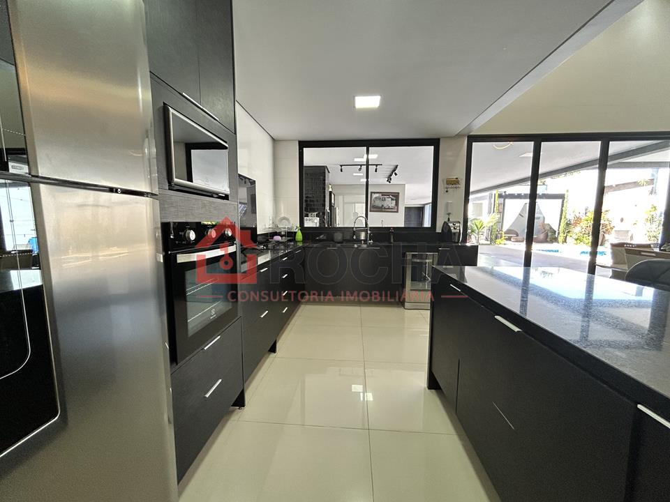 Quadra 8 - Quadra 8 - Casa térrea moderna ( mobiliada), em lote de 525 m², lazer completo — foto 15