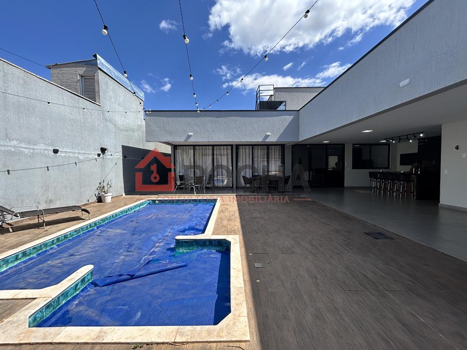 Quadra 8 - Quadra 8 - Casa térrea moderna ( mobiliada), em lote de 525 m², lazer completo — foto 1