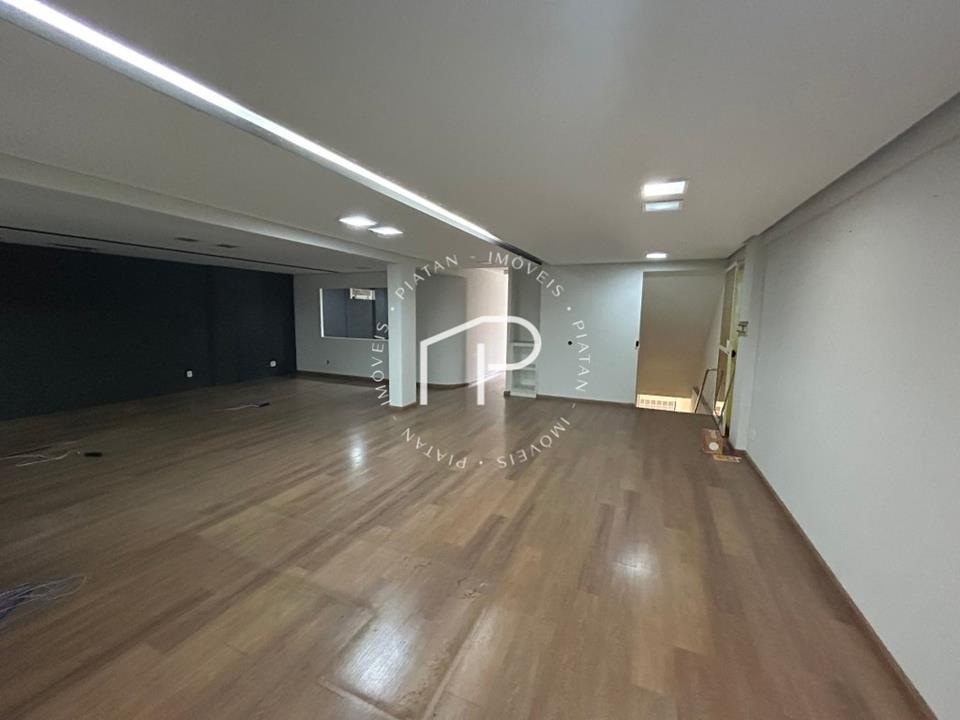 QNA 19 - EXCELENTE LOJA E SOBRELOJA COM APROX. 600 m² NA PRAÇA DO DI- TAGUATINGA NORTE/DF — foto 2