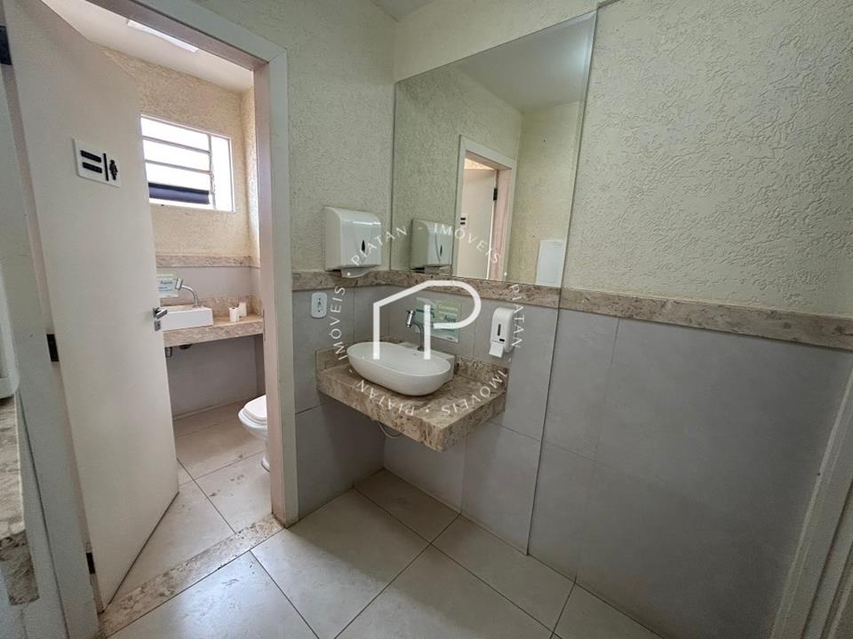 QNA 19 - EXCELENTE LOJA E SOBRELOJA COM APROX. 600 m² NA PRAÇA DO DI- TAGUATINGA NORTE/DF — foto 5
