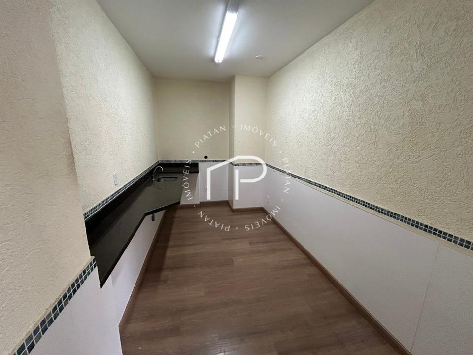 QNA 19 - EXCELENTE LOJA E SOBRELOJA COM APROX. 600 m² NA PRAÇA DO DI- TAGUATINGA NORTE/DF — foto 4