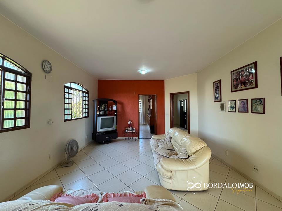 ARNIQUEIRA | BRASÍLIA/DF, BELA CASA COM DIREITO DE POSSE!  VALOR: 1.500.000,00                       NÃO ACEITA FINANCIAMENTO BANCARIO  - Setor Habitacional Arniqueira (Águas Claras), Brasília - Foto 10