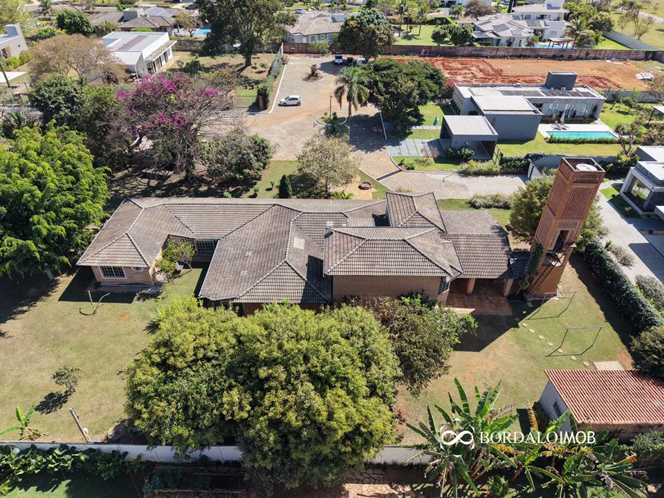 ARNIQUEIRA | BRASÍLIA/DF, BELA CASA COM DIREITO DE POSSE!  VALOR: 1.500.000,00                       NÃO ACEITA FINANCIAMENTO BANCARIO  - Setor Habitacional Arniqueira (Águas Claras), Brasília - Foto 2
