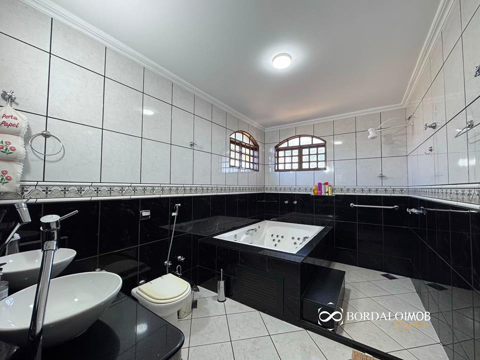 ARNIQUEIRA | BRASÍLIA/DF, BELA CASA COM DIREITO DE POSSE!  VALOR: 1.500.000,00                       NÃO ACEITA FINANCIAMENTO BANCARIO  - Setor Habitacional Arniqueira (Águas Claras), Brasília - Foto 23