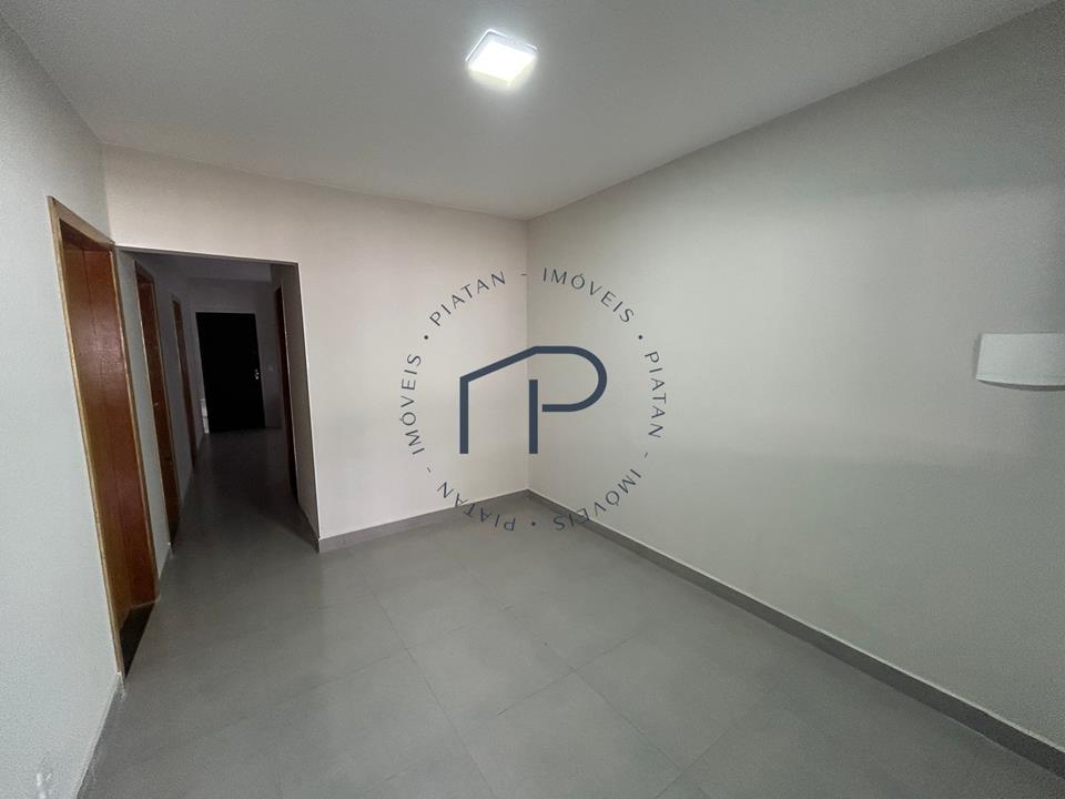 QNQ 4 Conjunto 16 - ALUGA-SE CASA COM 03 QUARTOS NA QNQ - CEILÂNDIA NORTE / DF — foto 2
