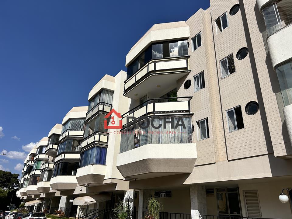 SHCGN 707 Bloco N - 707 Norte - Prédio residencial, primeiro andar, reformado, de canto — foto 1
