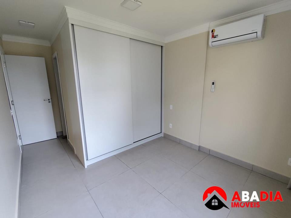 SQS 203 Bloco B - *BELISSIMO APARTAMENTO TODO REFORMADO C/VAGA DUPLA — foto 6