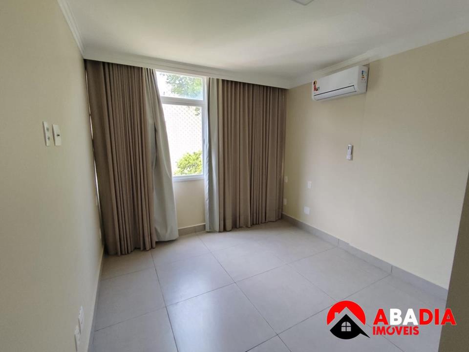 SQS 203 Bloco B - *BELISSIMO APARTAMENTO TODO REFORMADO C/VAGA DUPLA — foto 9