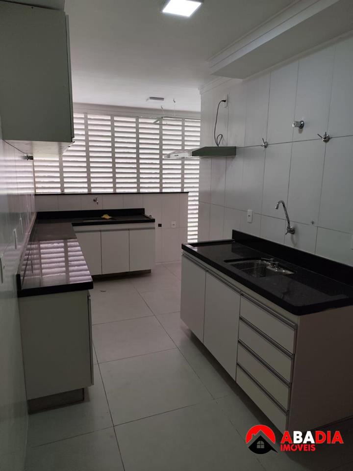 SQS 203 Bloco B - *BELISSIMO APARTAMENTO TODO REFORMADO C/VAGA DUPLA — foto 16