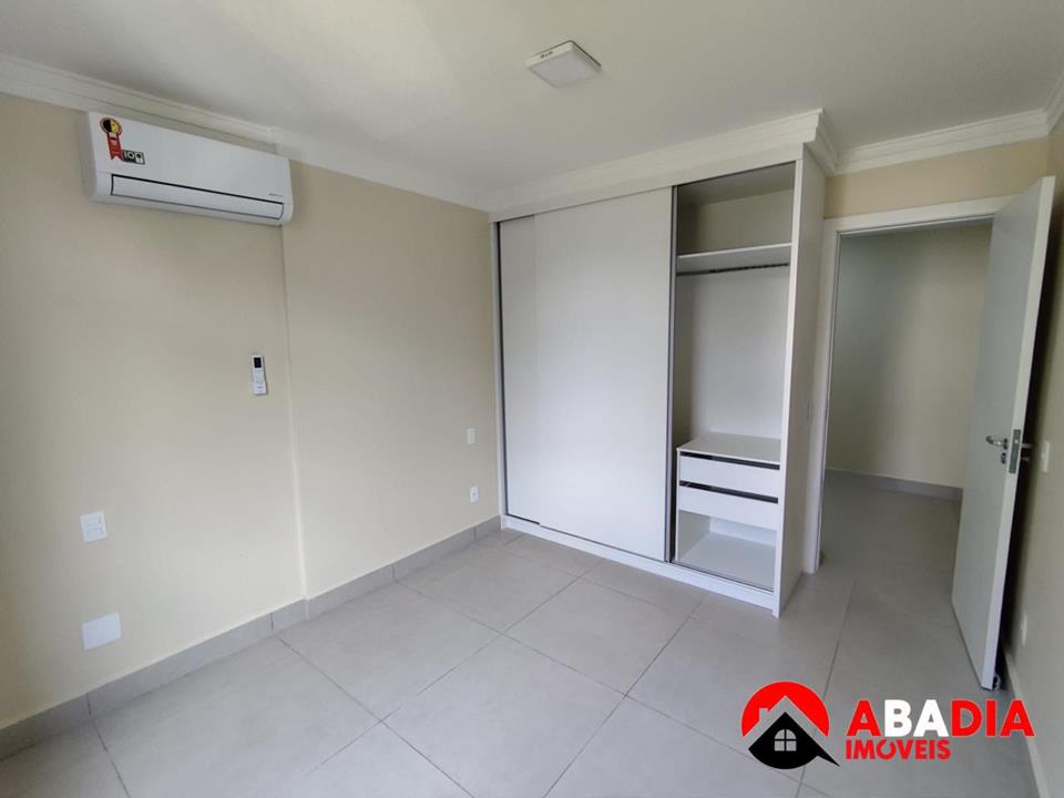 SQS 203 Bloco B - *BELISSIMO APARTAMENTO TODO REFORMADO C/VAGA DUPLA — foto 12