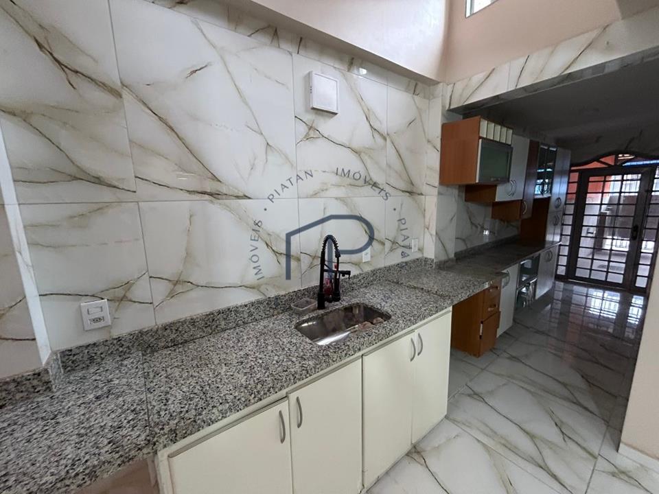 QR 122 Conjunto 10 - Aluga-se Casa com 03 quartos na Samambaia/DF — foto 9