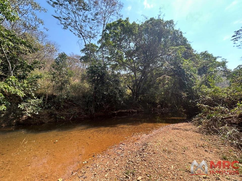 Divisa do DF com Padre Bernardo - FAZENDA COM 31,5 HECTARES – DF-206 | ÀS MARGENS DO RIO DO SAL — foto 5