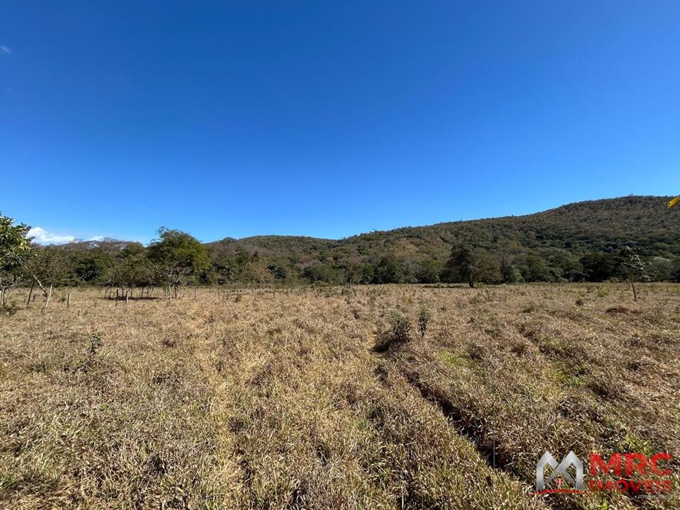 Divisa do DF com Padre Bernardo - FAZENDA COM 31,5 HECTARES – DF-206 | ÀS MARGENS DO RIO DO SAL — foto 10