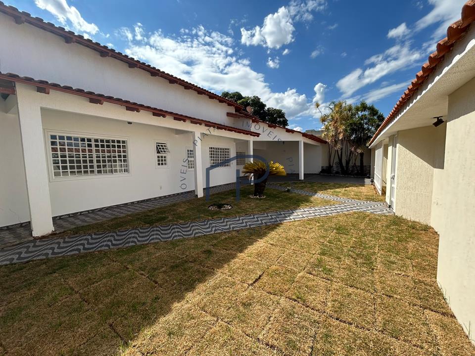 Rua 10 Chácara 159 - Aluga-se Casa com 03 quartos e Excelente área de lazer na Vicente Pires/DF — foto 2