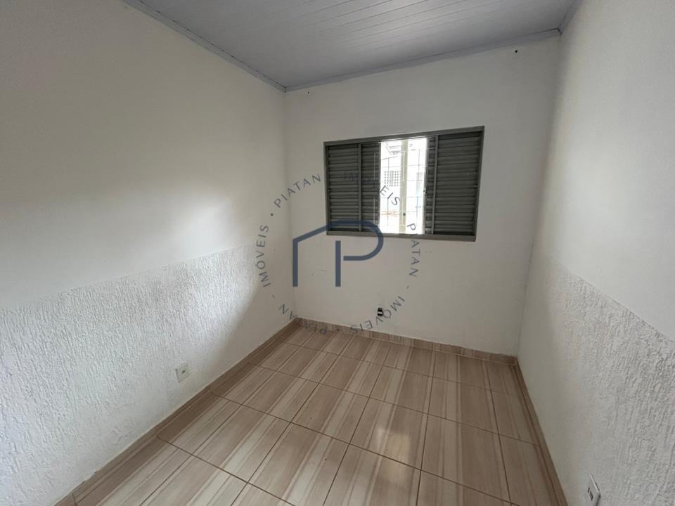 QNA 18 - Aluga-se Casa de Frente e Fundos em Taguatinga Norte-DF — foto 10