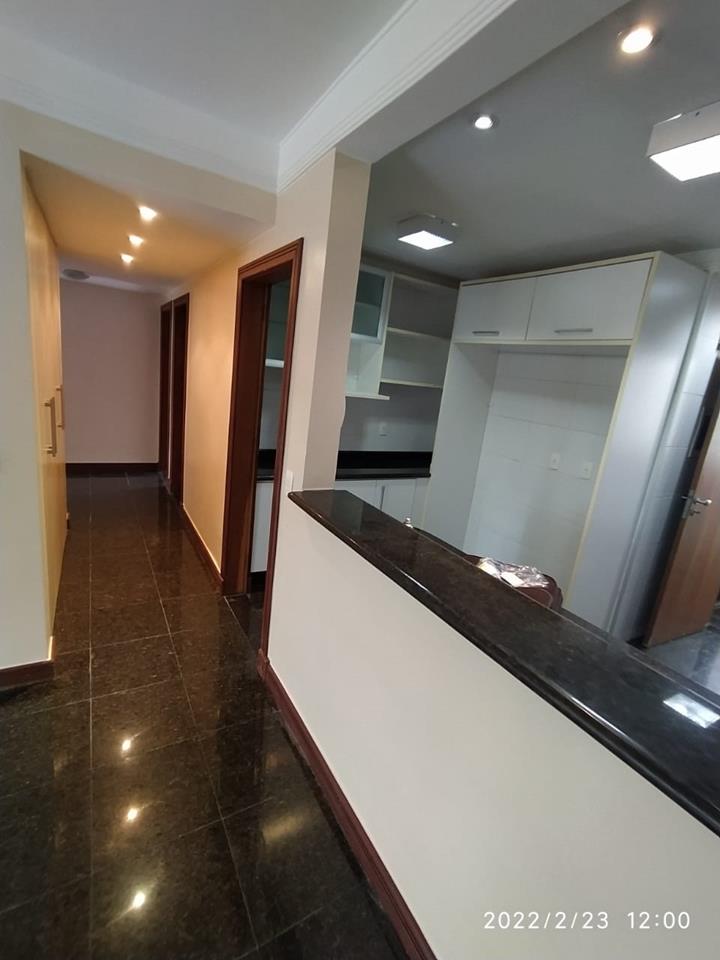 SQN 308 Bloco I - *BELISSIMO 3 QTOS 01 SUITE, 01 GAR, VAZADO — foto 9